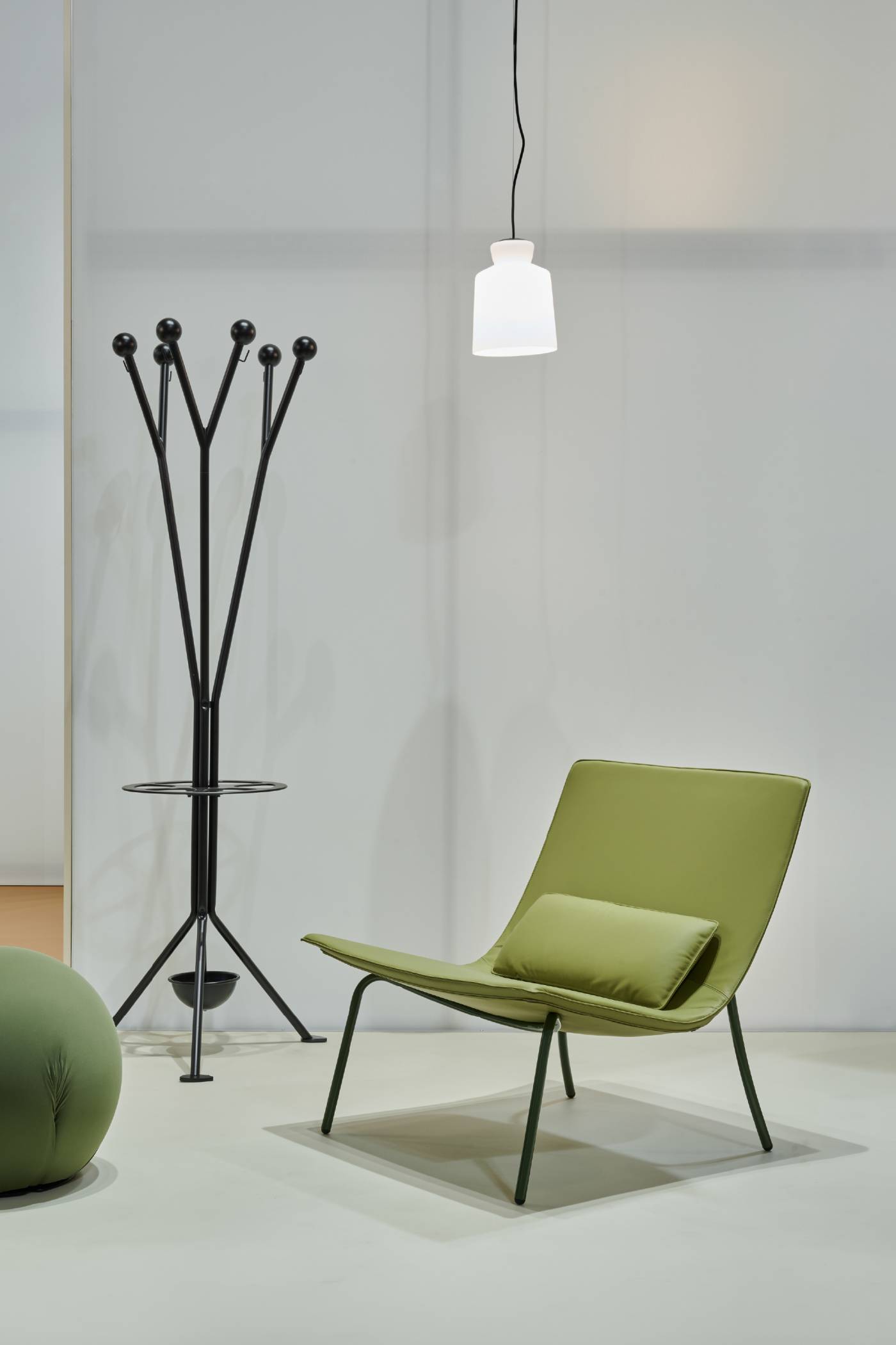 Baleri-Italia_Tsu_armchair_shooting_SdM26_03